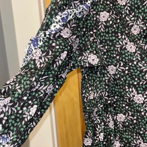 J. Crew Dark Green Floral Blouse - Picture 3 of 6